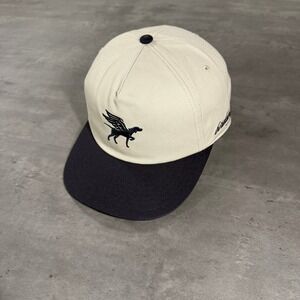Birddogs GriffinDog Snapback Hat Mens Cream Navy Winged Dog Logo NWOT Short Brim